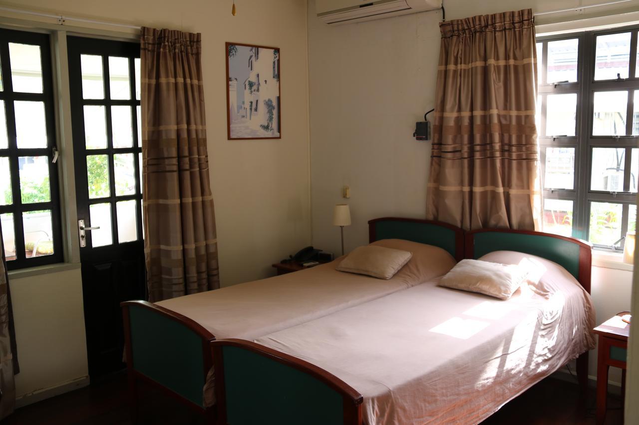 Guesthouse Amice Paramaribo Exterior photo